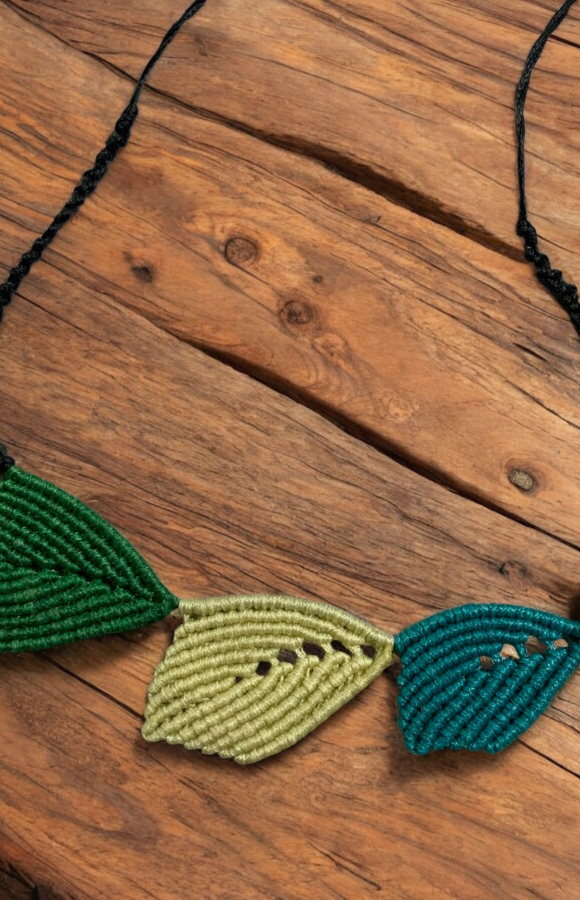 Macrame Leaf 3